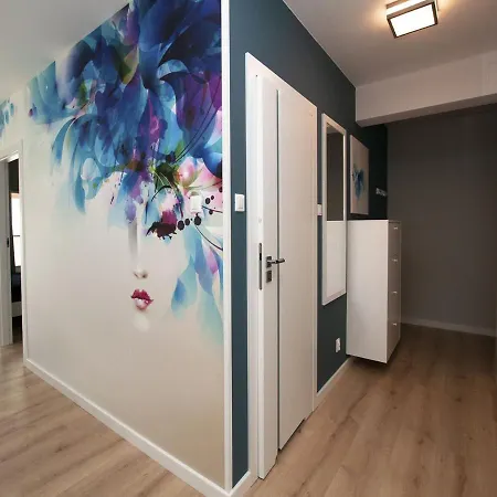 Apartment Gorgeous In With Balcony